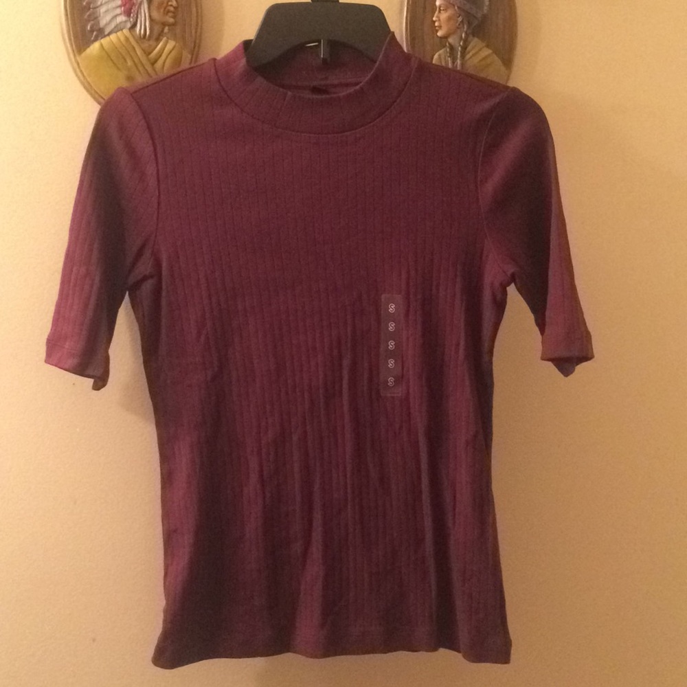 Ribbed High Neck Shirt